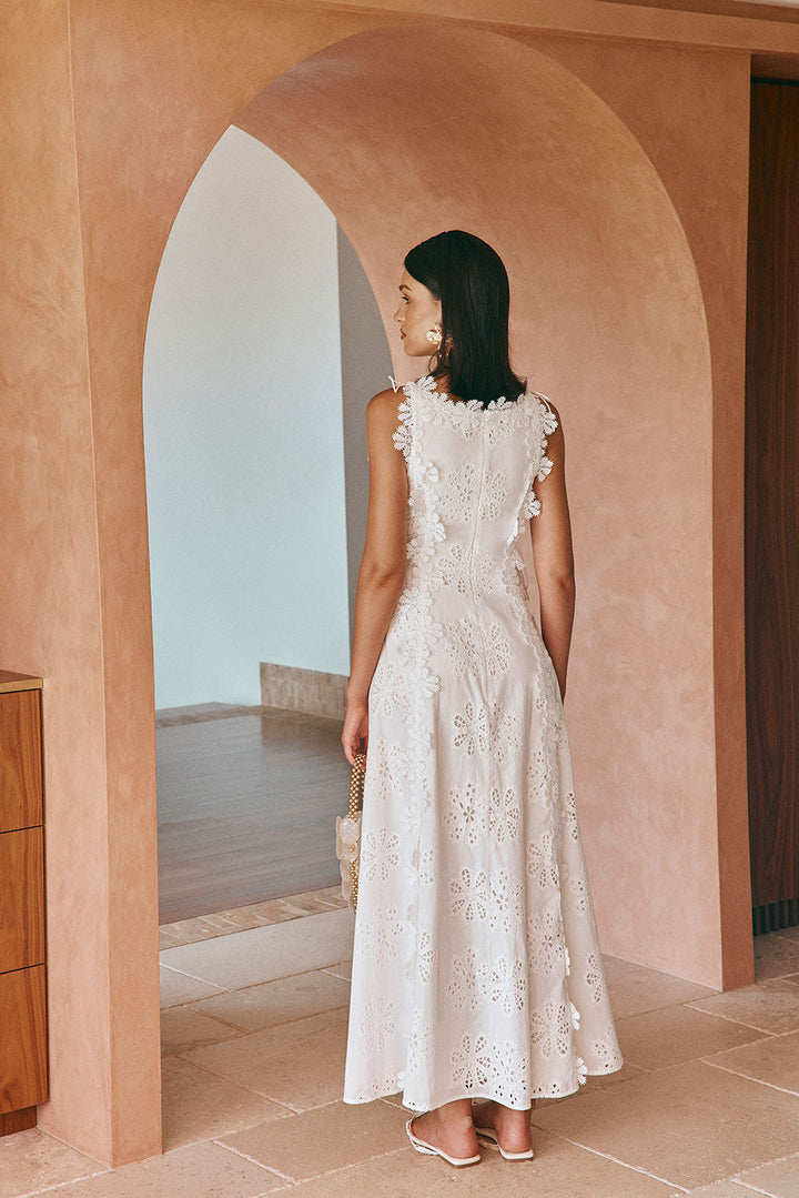 CLARA | VESTIDO LARGO BORDADO