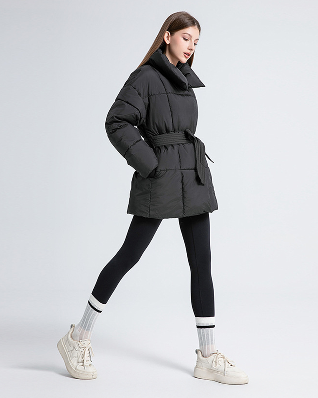 ALESSIA | CHAQUETA ACOLCHADA CON CINTURÓN